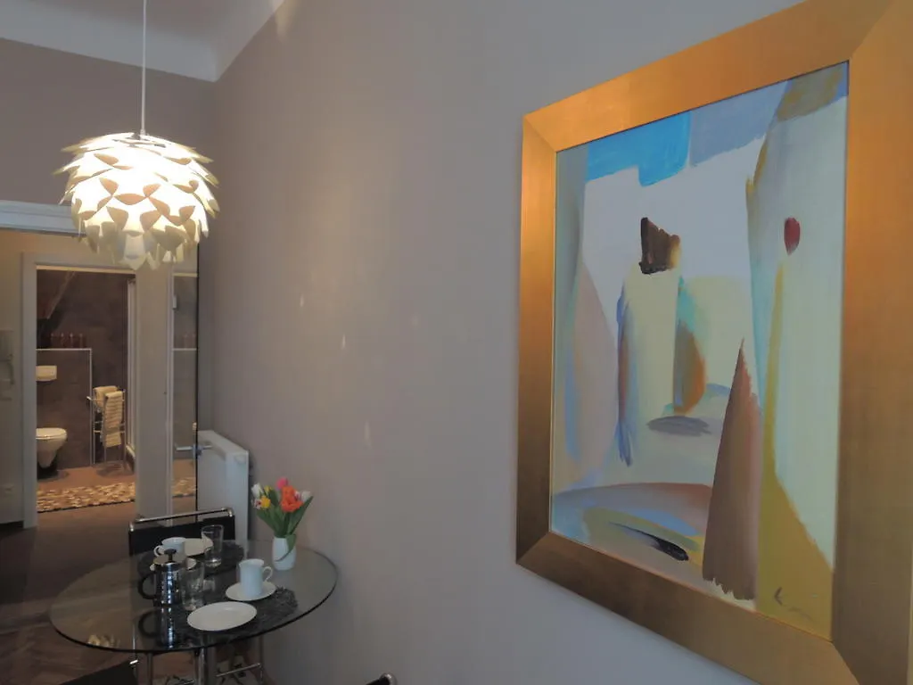 Apartment Appartement Cervantes Vienna Austria