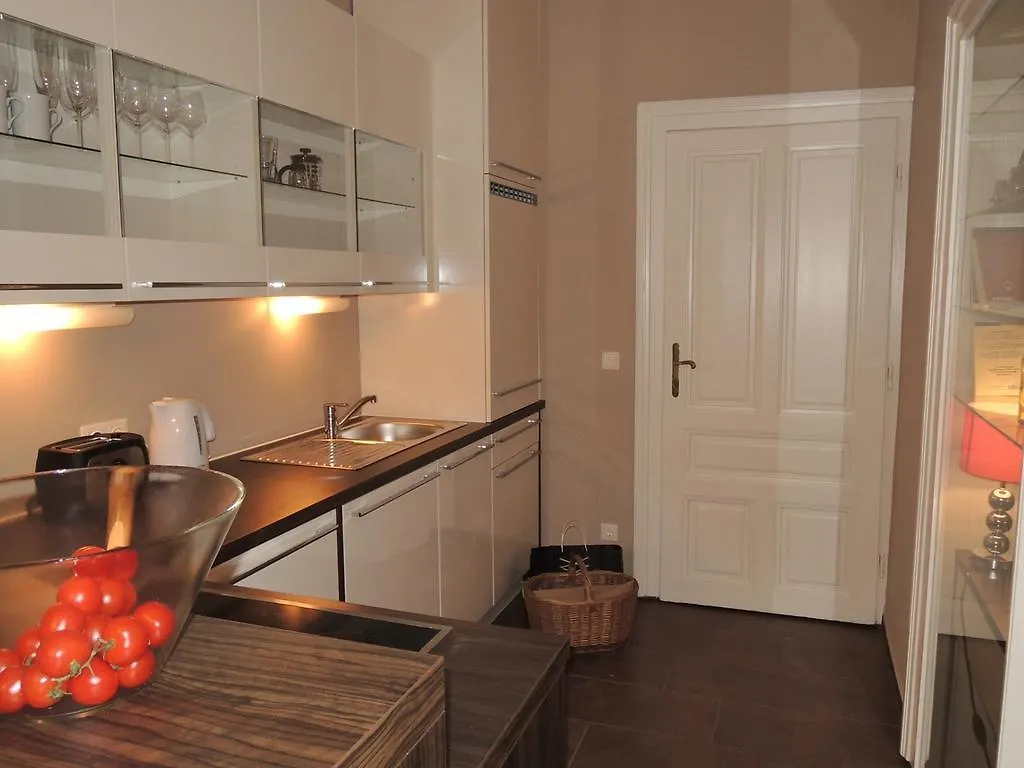 Appartement Cervantes Vienna 0*,